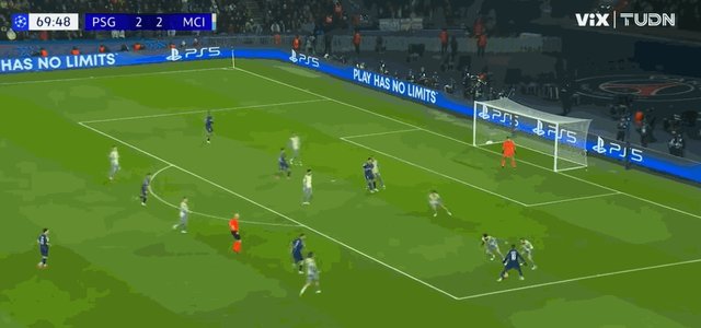 1737587807112008213.gif 登贝莱.gif