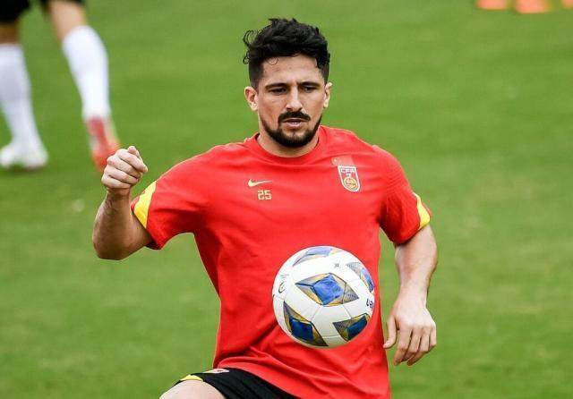 1719301463078015546.jpg ec40ba88-c251-481a-bad3-53838bad0bd6.jpg